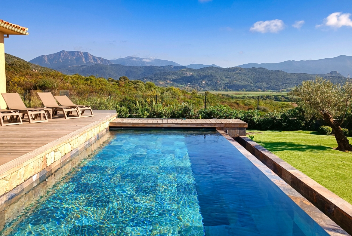 Villa en location pour 8 personnes en corse