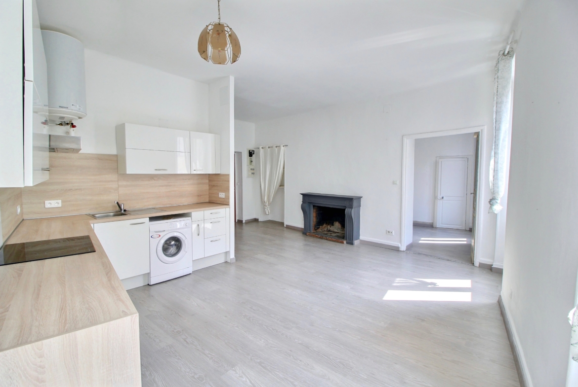 appartement à louer cours napoléon ajaccio