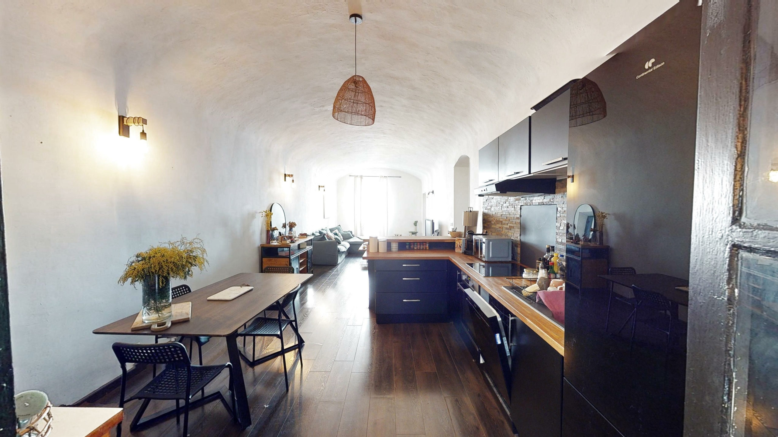 photo_7d06887e9d27c64d078a6e2d776a225b_Inc_0