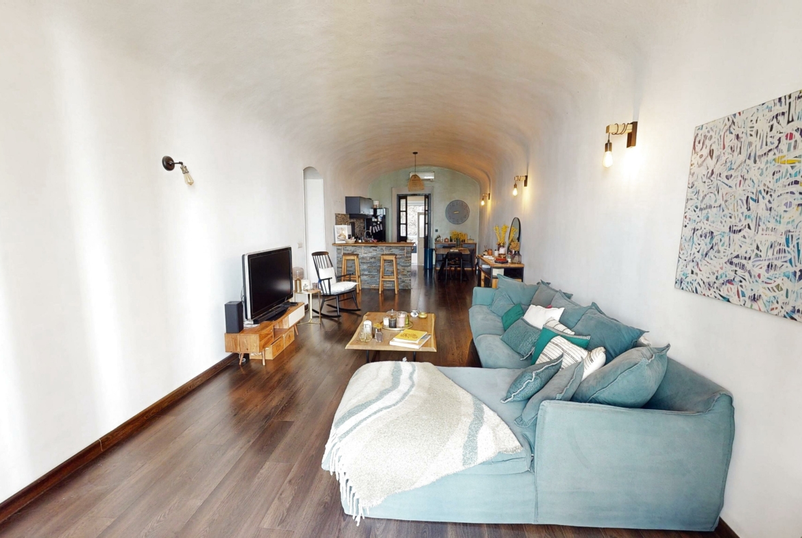 photo_a598105640386ba9feaa3c420e55f5f4_Inc_0