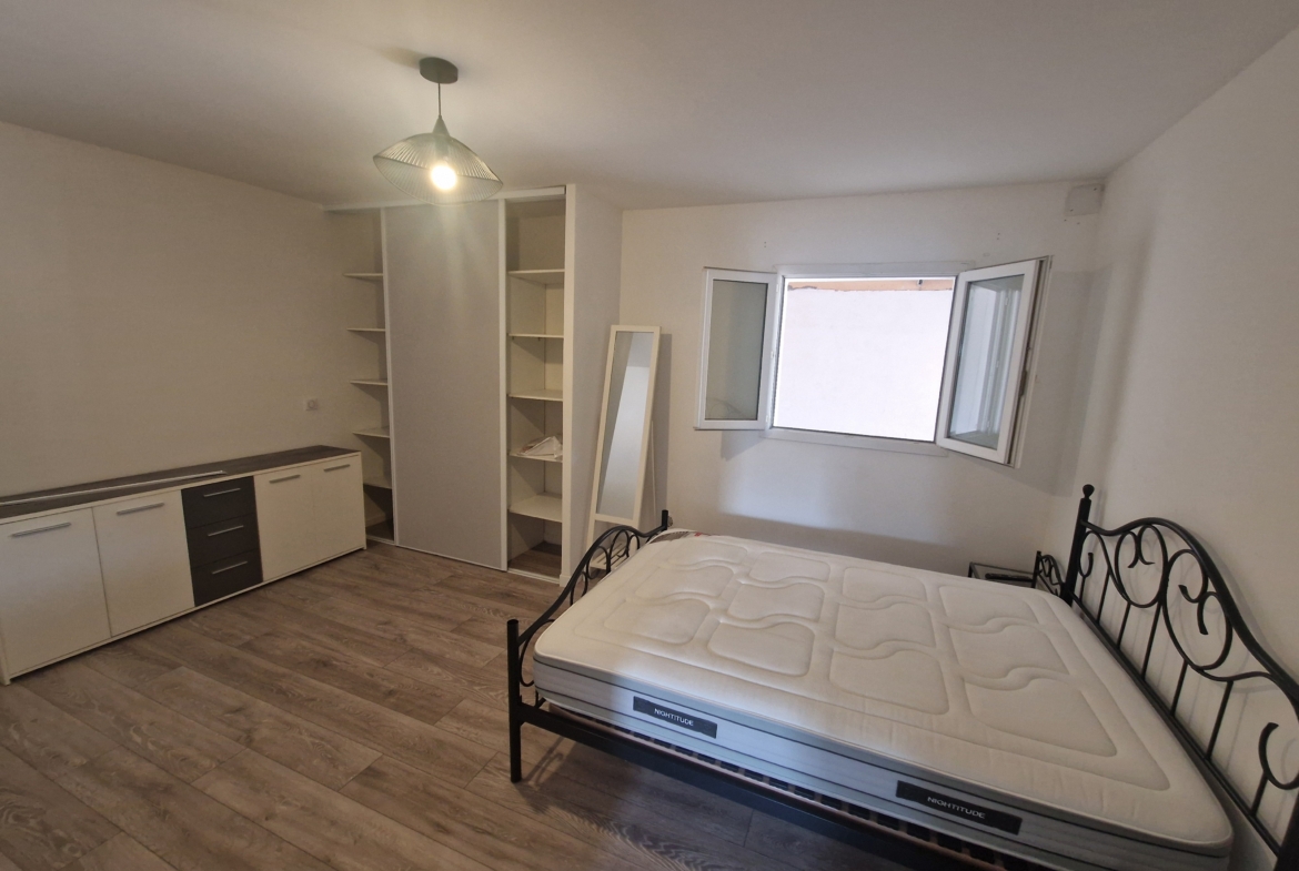 chambre avec placard