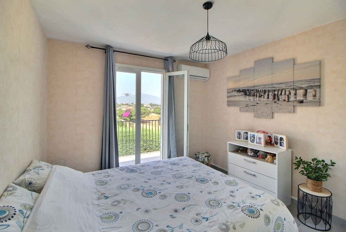 exposio_0_bedroom_1_132553937