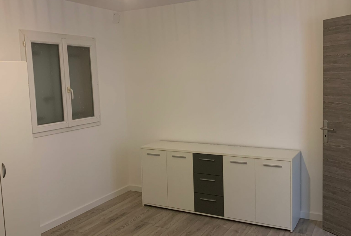 chambre appartement f2 baléone
