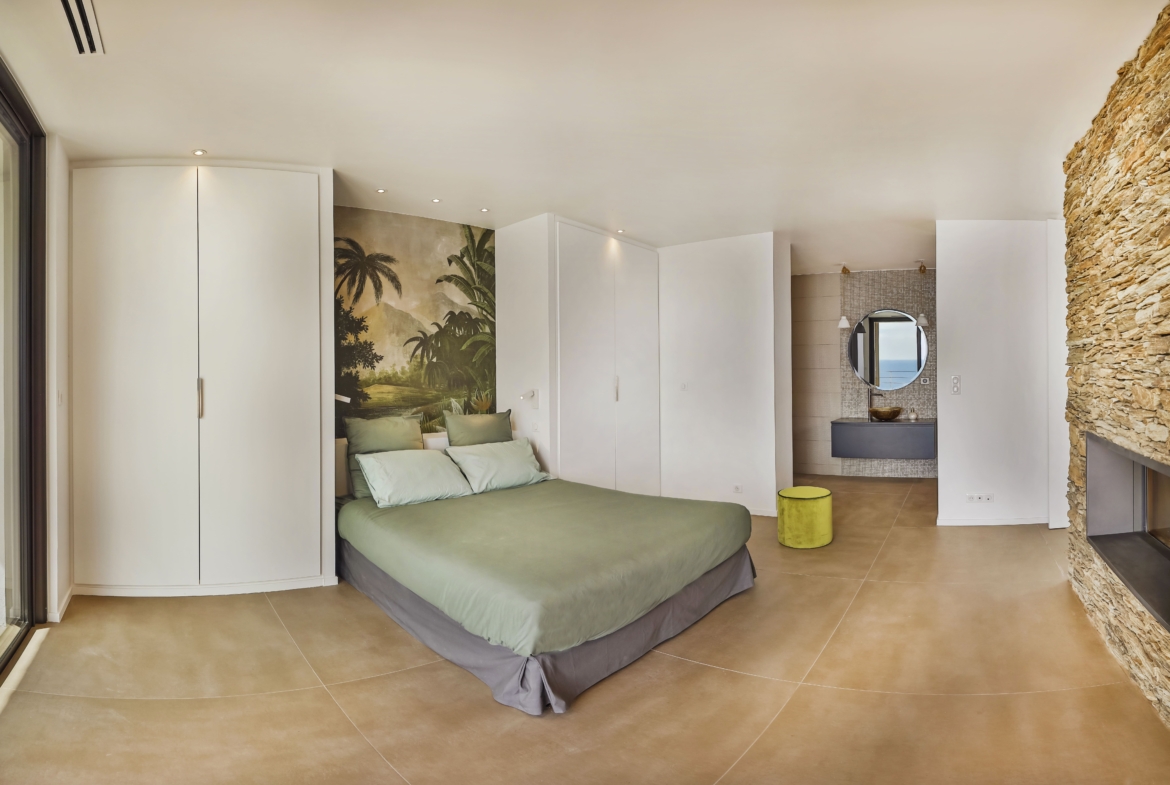 59_19.04_VILLA_CARGESE