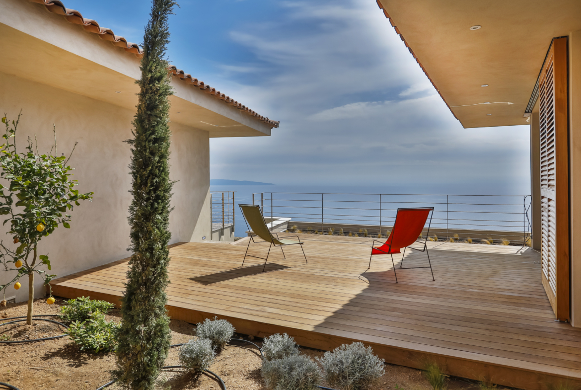 75_19.04_VILLA_CARGESE