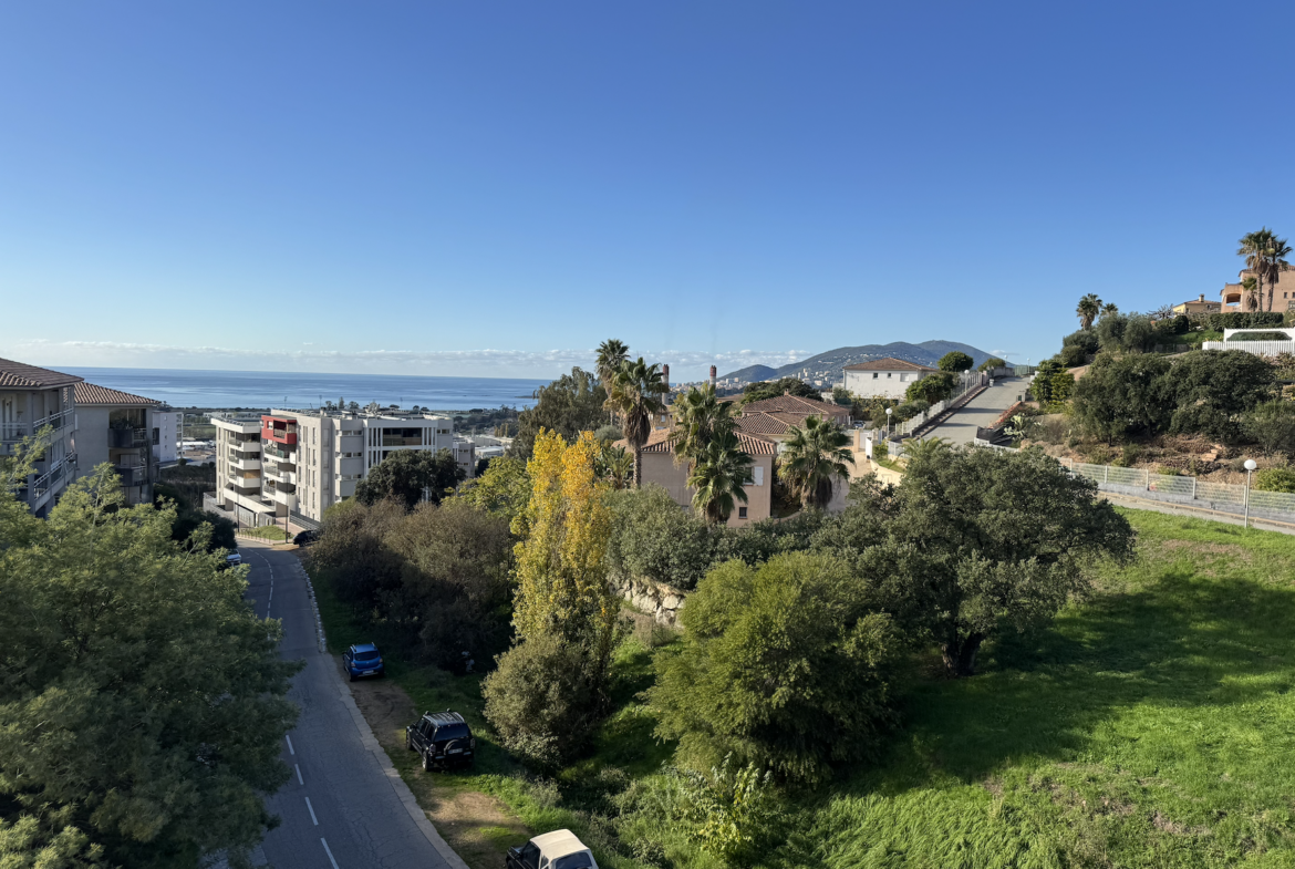 Capture d’écran 2025-11-28 à 14.54.07