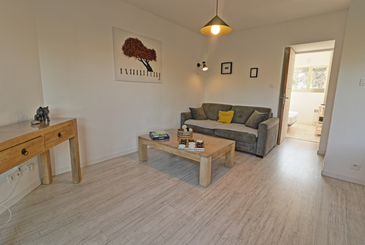 ACHETER APPARTEMENT T2 SAGONE PLAGE A PIEDS