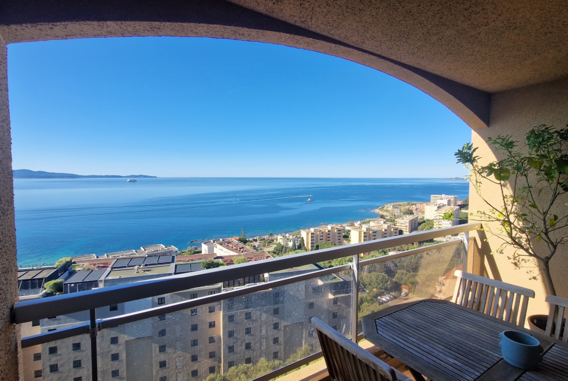 terrasse vue mer sanguinaires