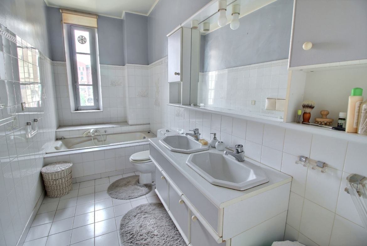 F4 Ajaccio grandval vente exclusivité