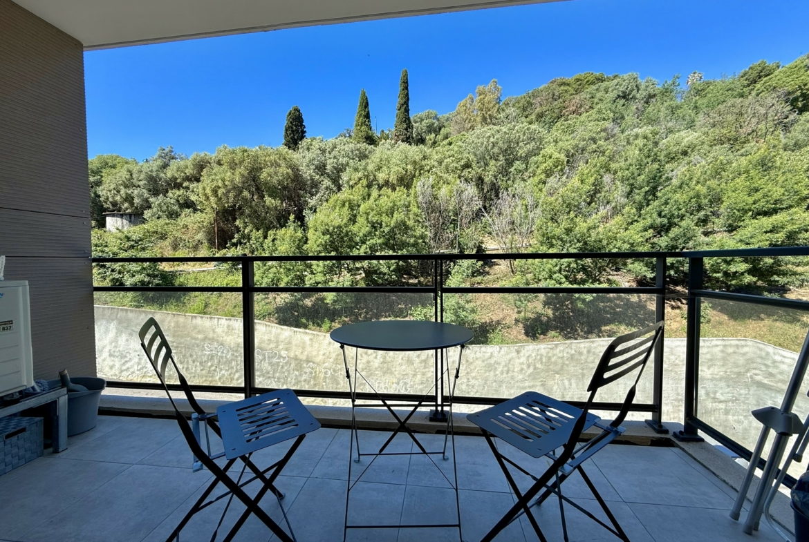 photo terrasse studio à vendre ajaccio