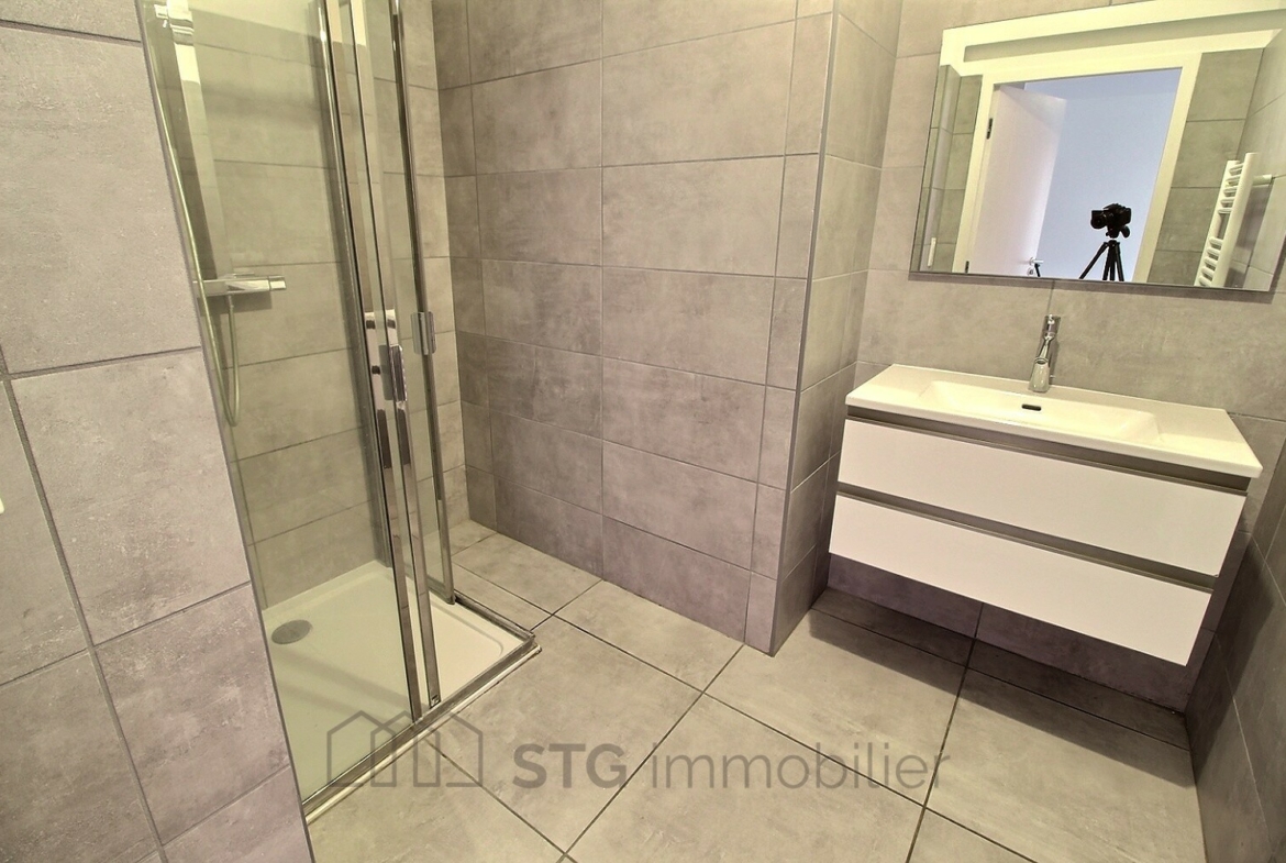 salle d'eau appartement sanguinaires ajaccio