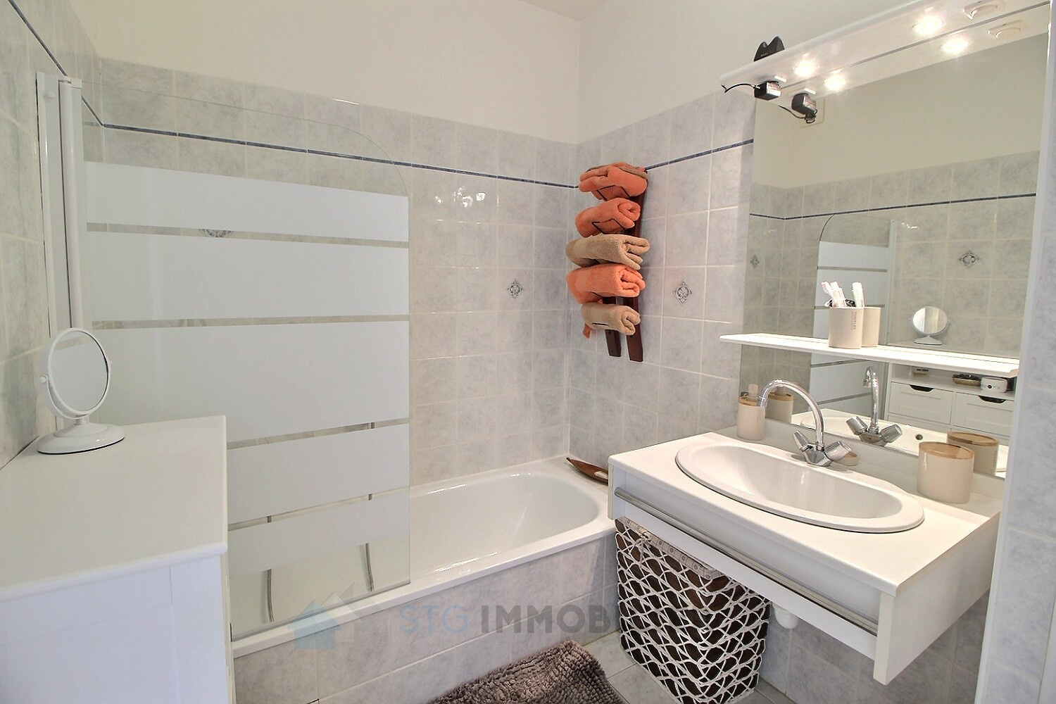Exclusivité vente appartement F2 route des sanguinaires Ajac