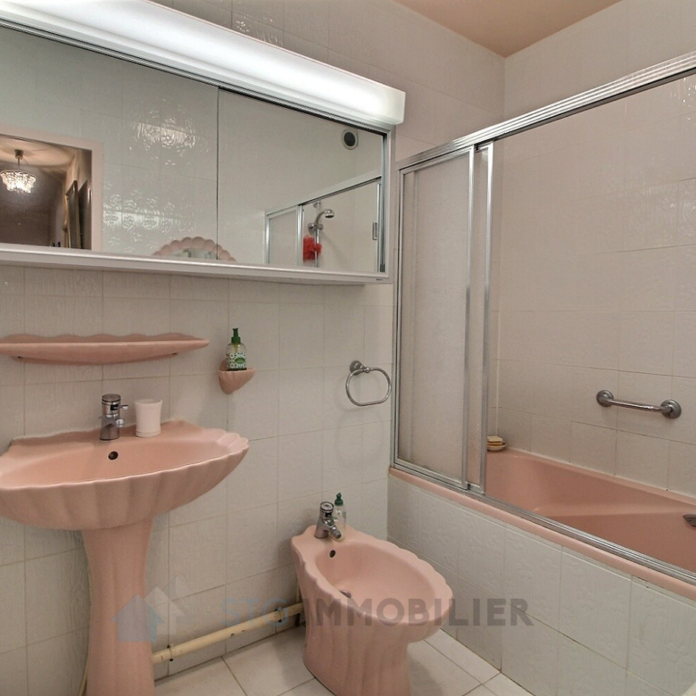 780