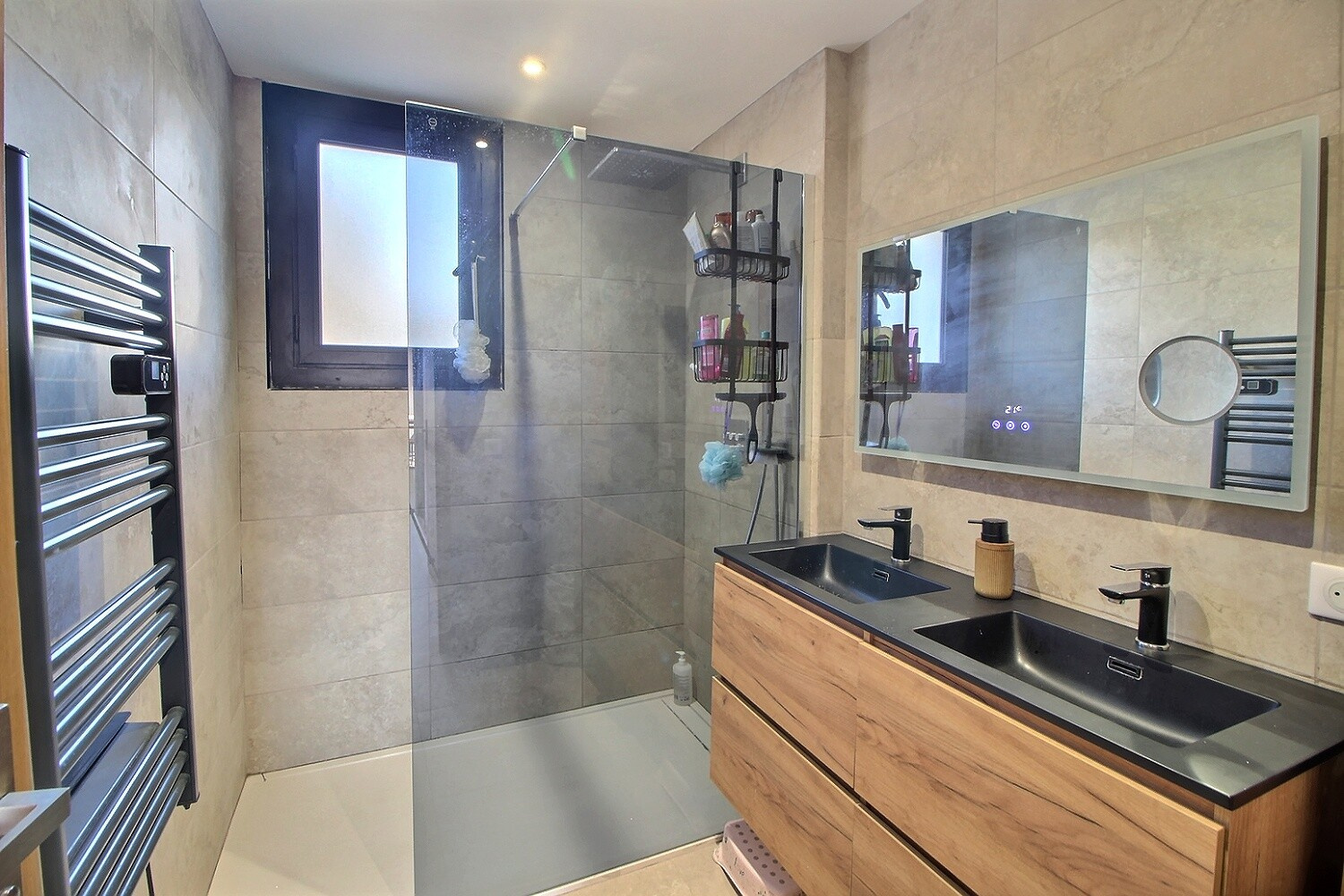 A vendre appartement F4 lycée Laetita