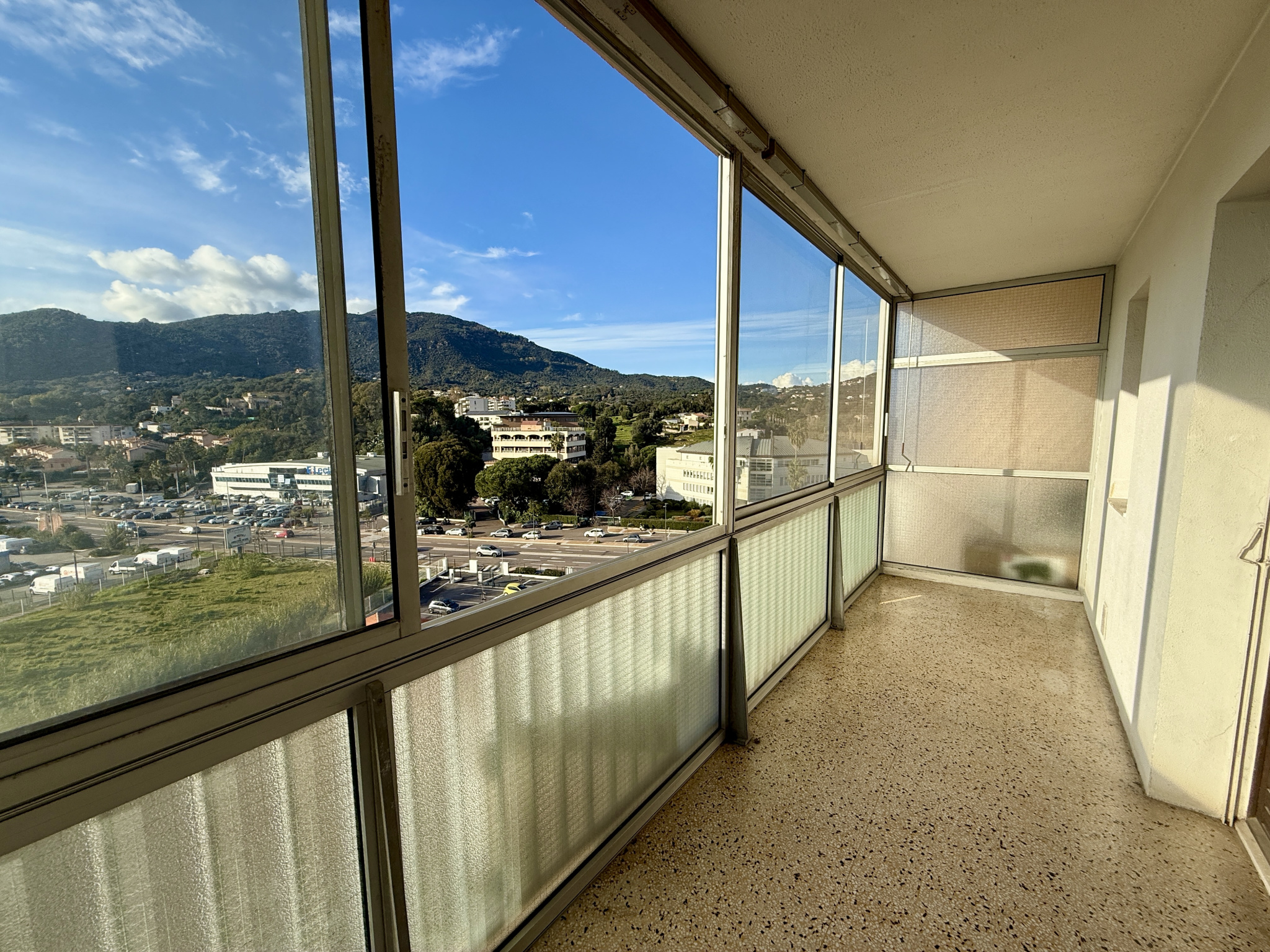 Vente appartement studio proche centre ville