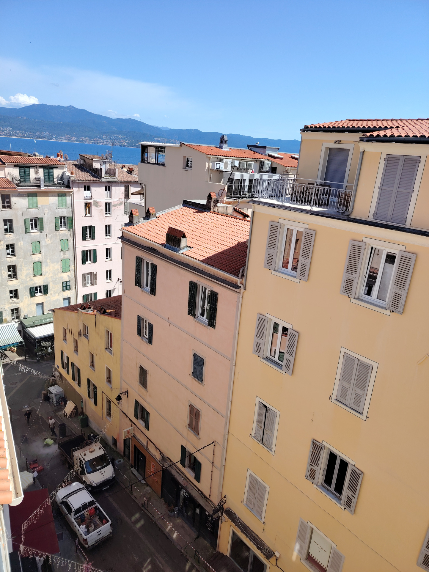 LOCATION T3 MEUBLE COURS NAPOLEON
