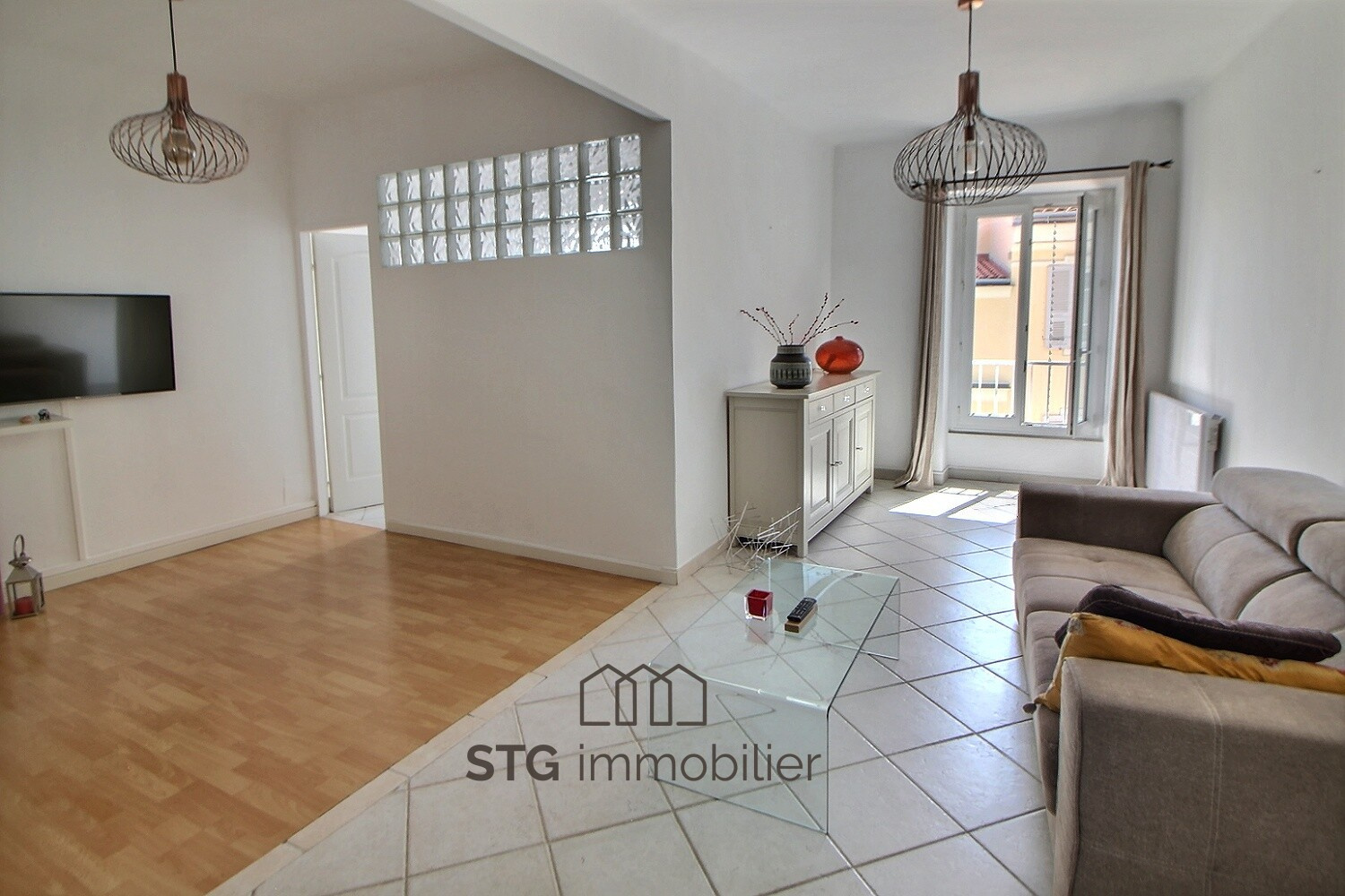 LOCATION T3 MEUBLE COURS NAPOLEON