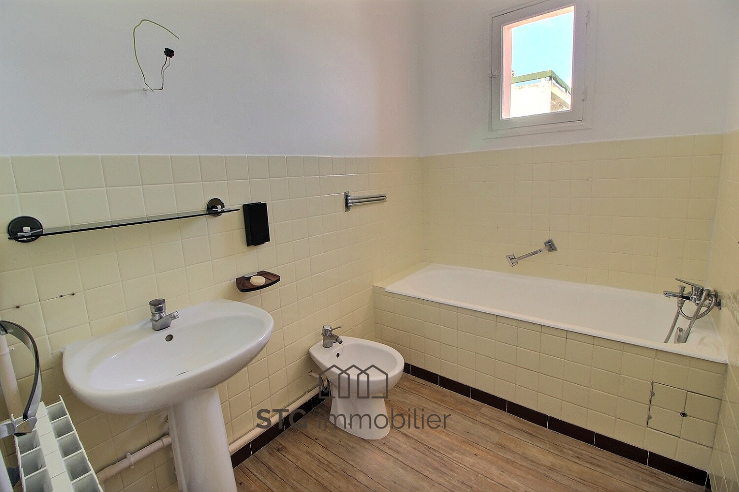 Location F3 Loretto