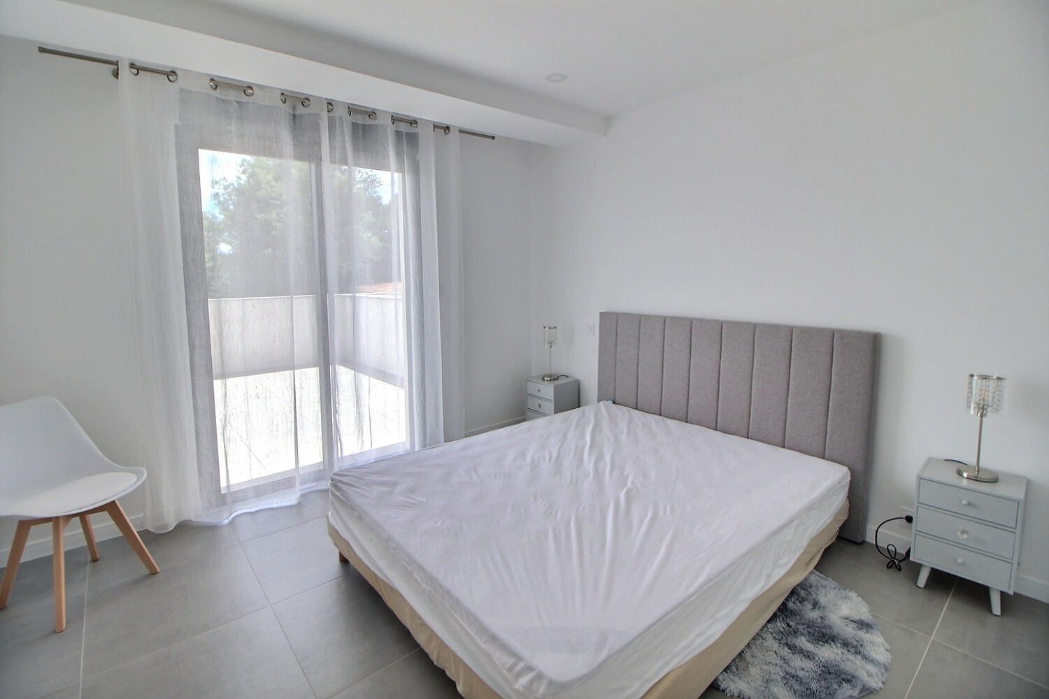 location T2 villa Julie avec grande terrasse