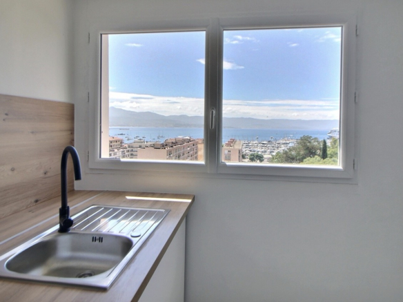 Vente F3 Ajaccio Résidence Les Cannes