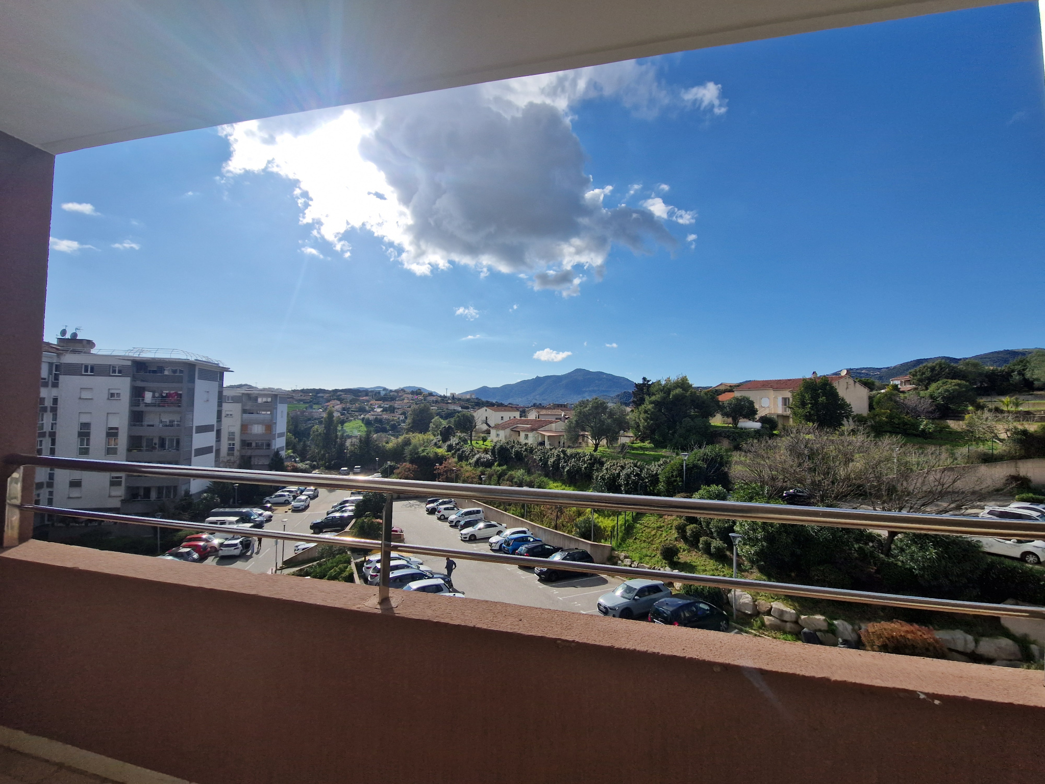 Exclusivité vente appartement F2 proche mezzavia