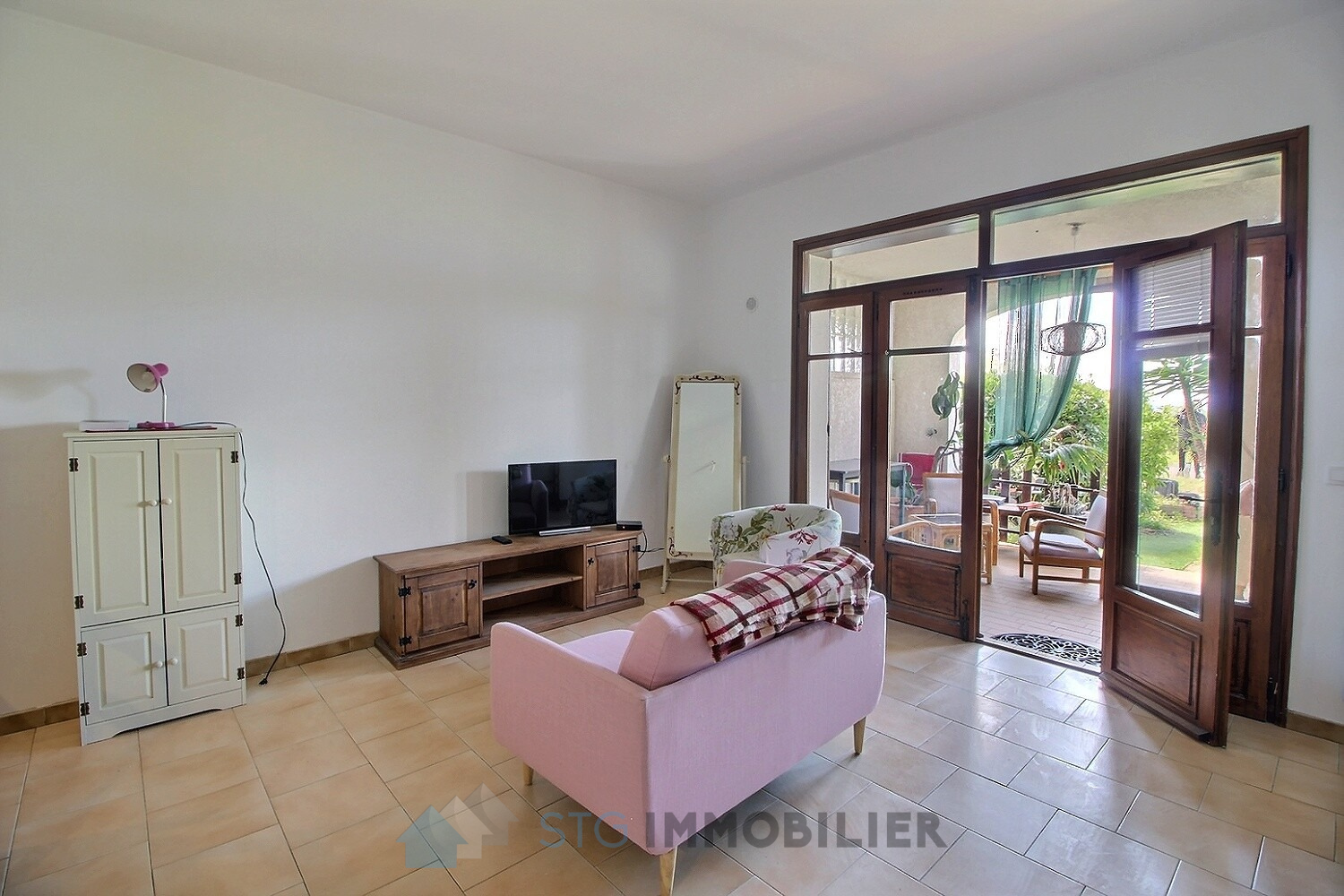 Exclusivité vente studio PIETROSELLA