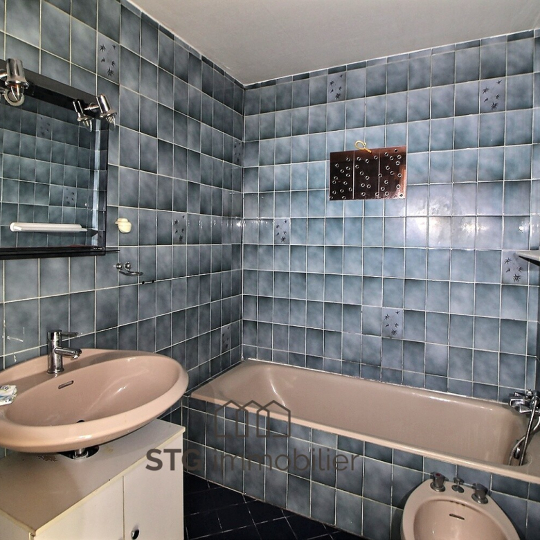 780