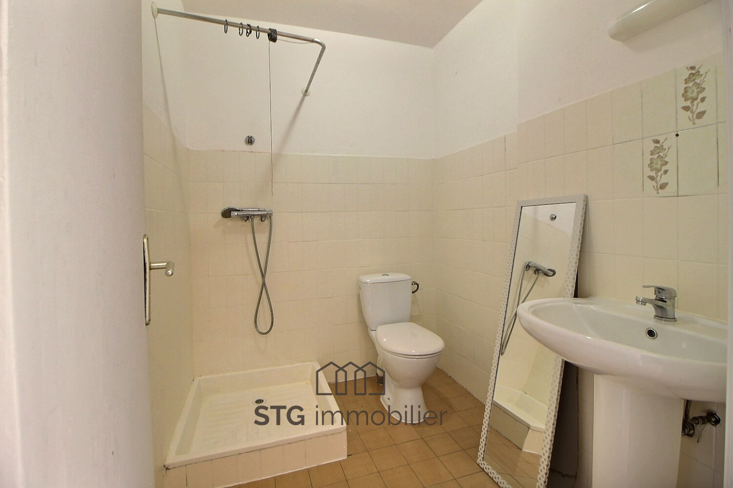 Studio à Ajaccio, hyper-centre (Diamant), à vendre – photo 3 – STG Immobilier