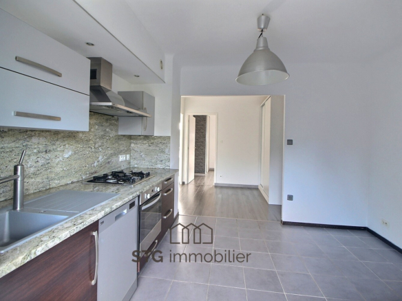 Appartement T4 à vendre à Ajaccio, Loretto, avec terrasse – STG Immobilier
