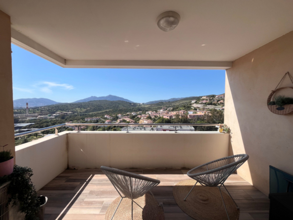 Appartement T3 à vendre à Ajaccio, Vazzio, avec terrasse – STG Immobilier