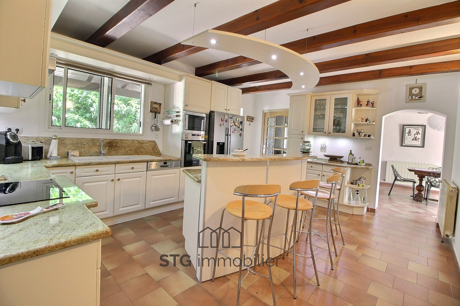 Vente Très Belle Villa 270m2 Afa