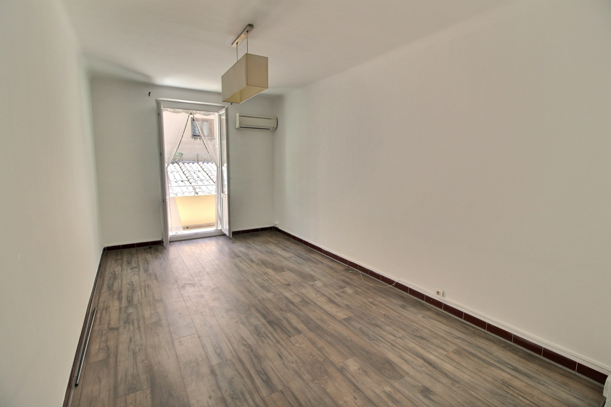 Location appartement 3 pièces Avenue Beverini Vico à Ajacc