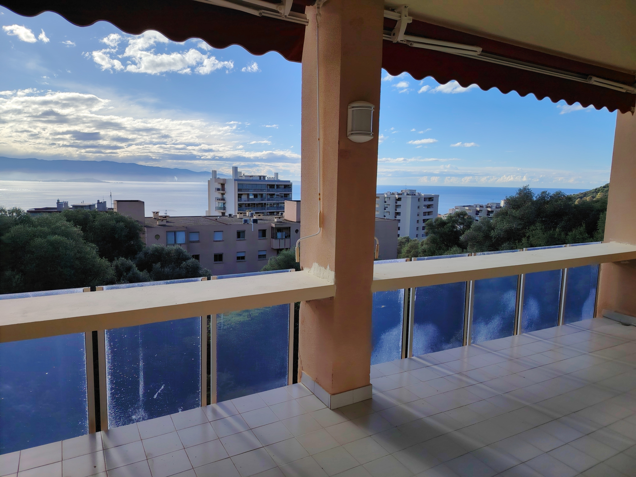 Grand T2 à louer aux Collines du Salario, Ajaccio – photo 2 – STG Immobilier