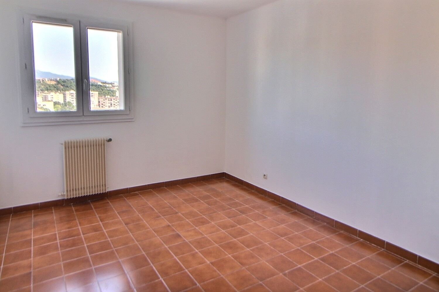 Appartement T4 à louer proche rocade, Ajaccio – photo 10 – STG Immobilier