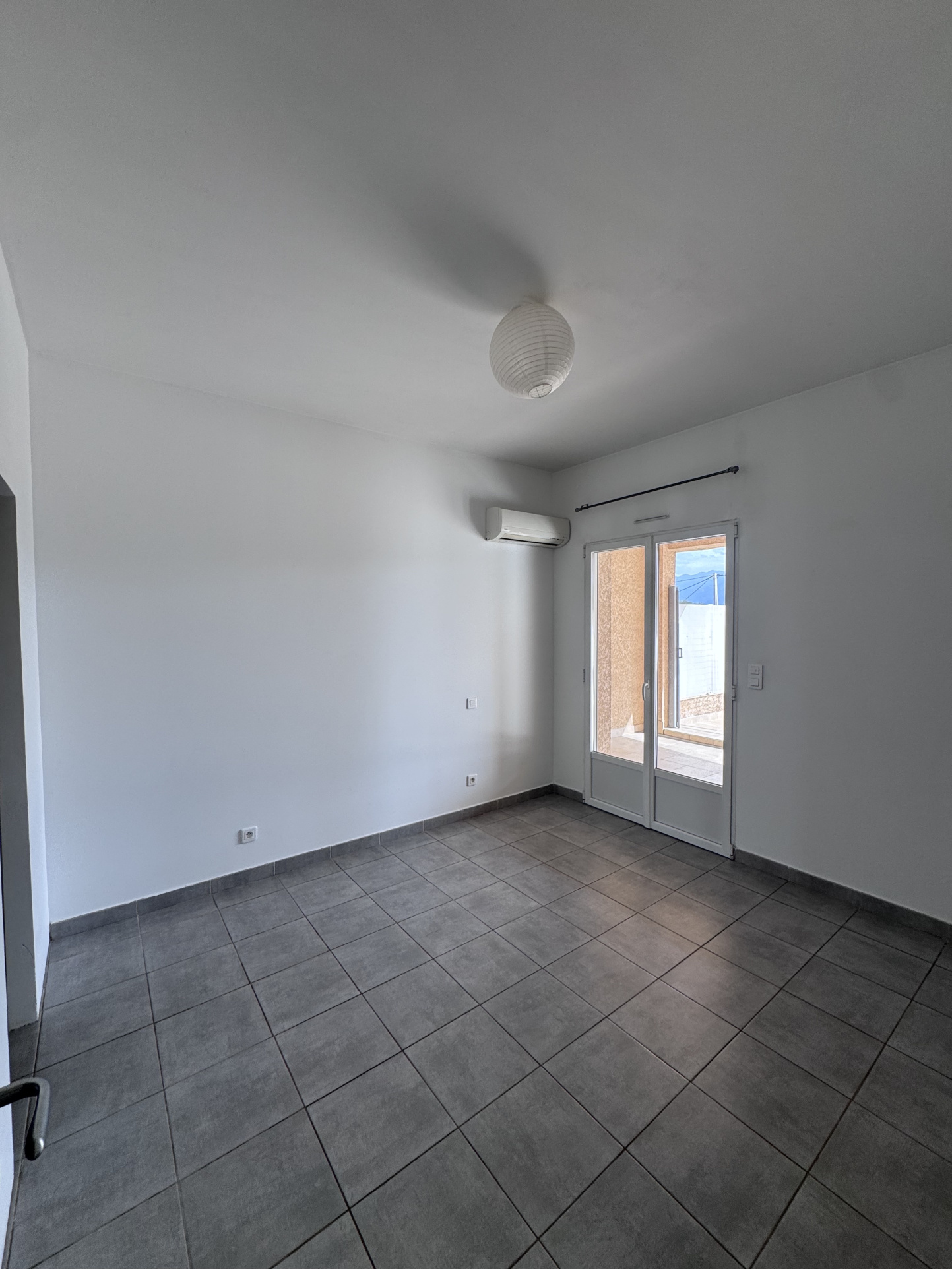 Appartement T2 à Ajaccio à vendre, terrasse 115 m² – photo 4 – STG Immobilier