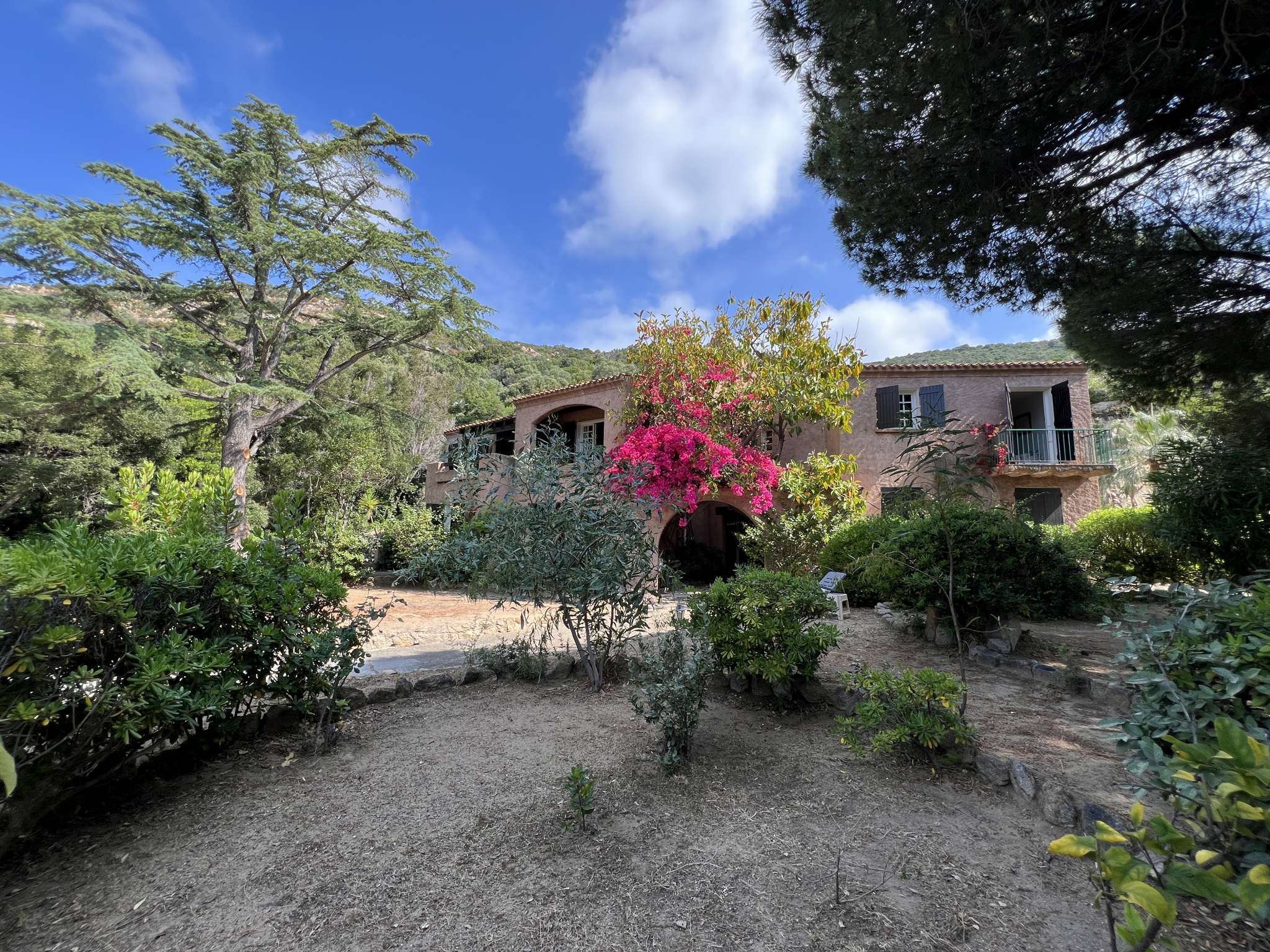 Rare ! Villa F5 + F3 à vendre route des Sanguinaires