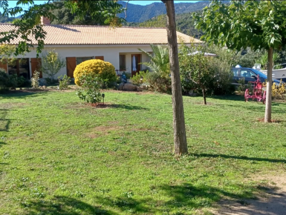 Villa de plain-pied à vendre à Serra-di-Ferro, Tassinca – STG Immobilier