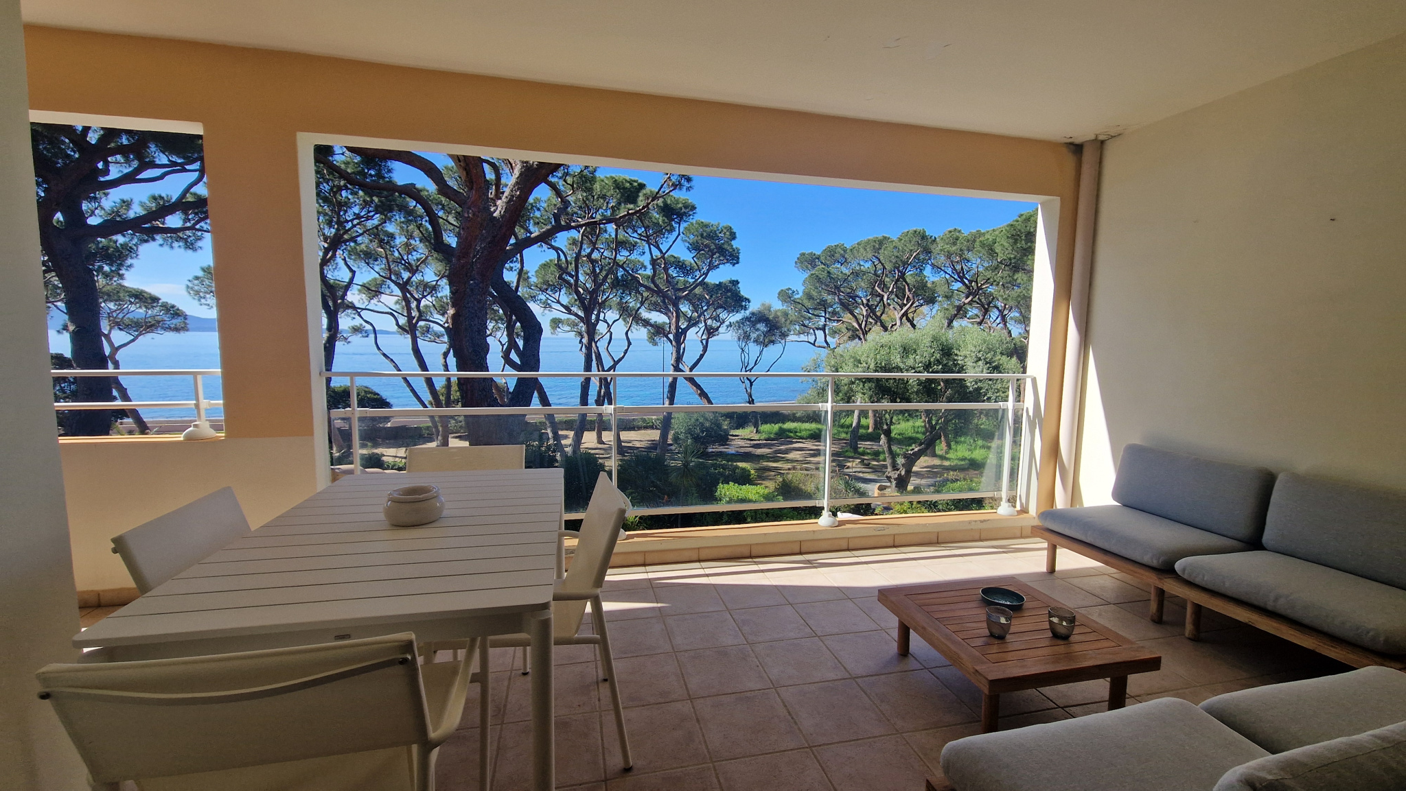 Exclusivité vente appartement F3 résidence la Pinède