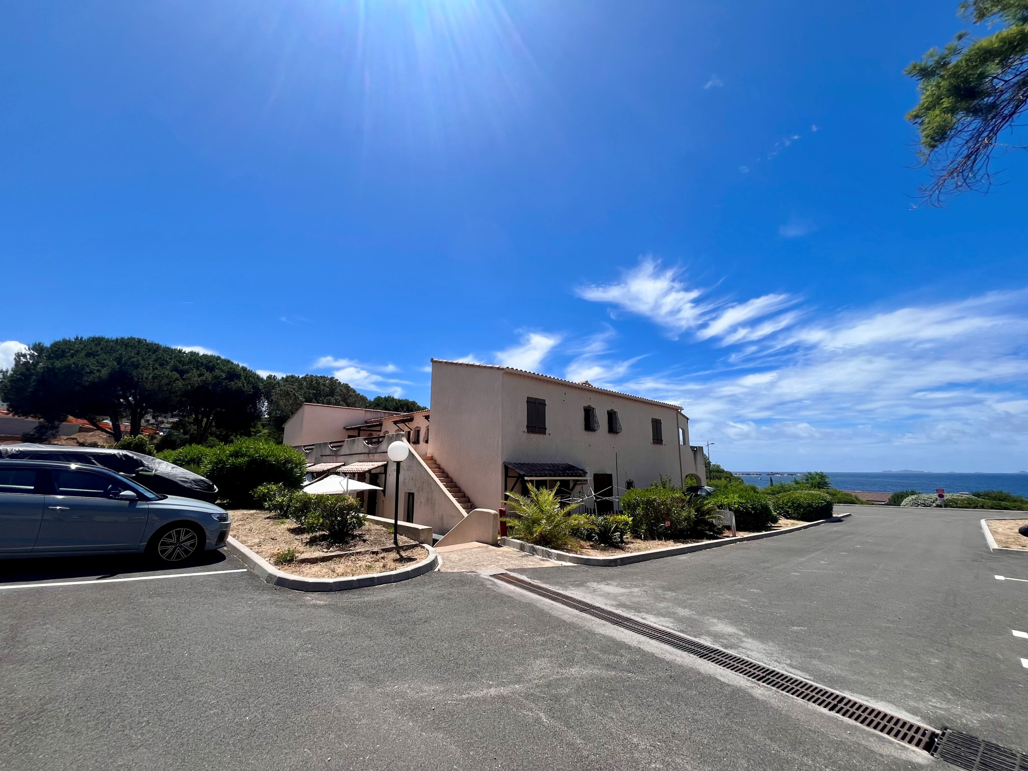 Exclusivité vente studio PIETROSELLA
