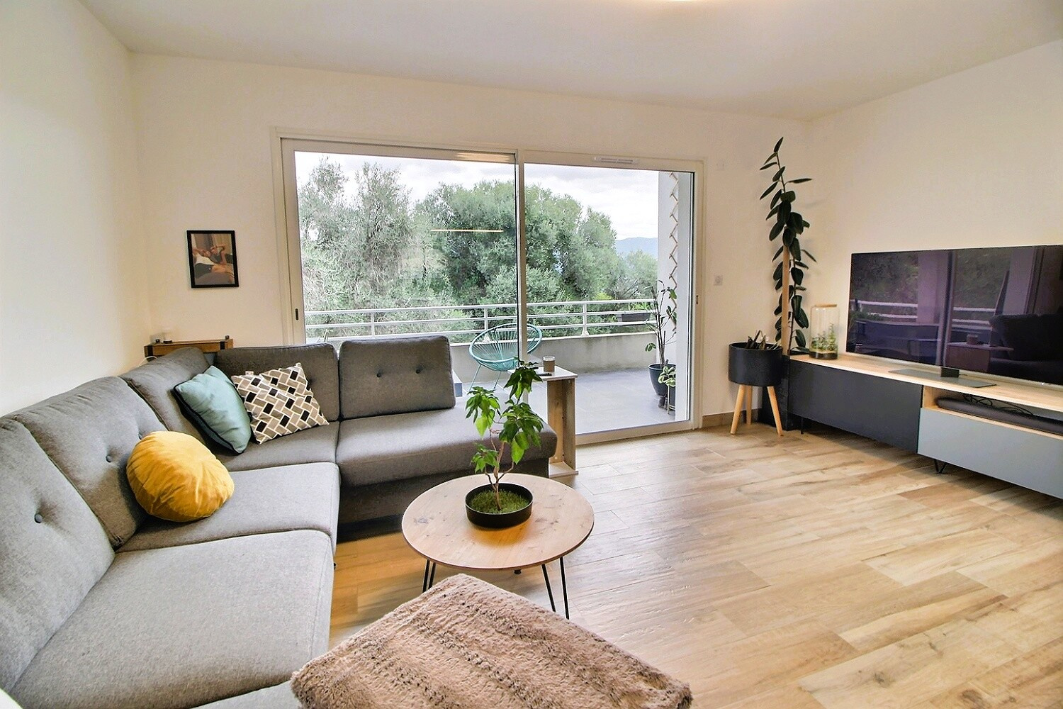 Appartement T4 avec jardin à Alata à vendre – photo 8 – STG Immobilier