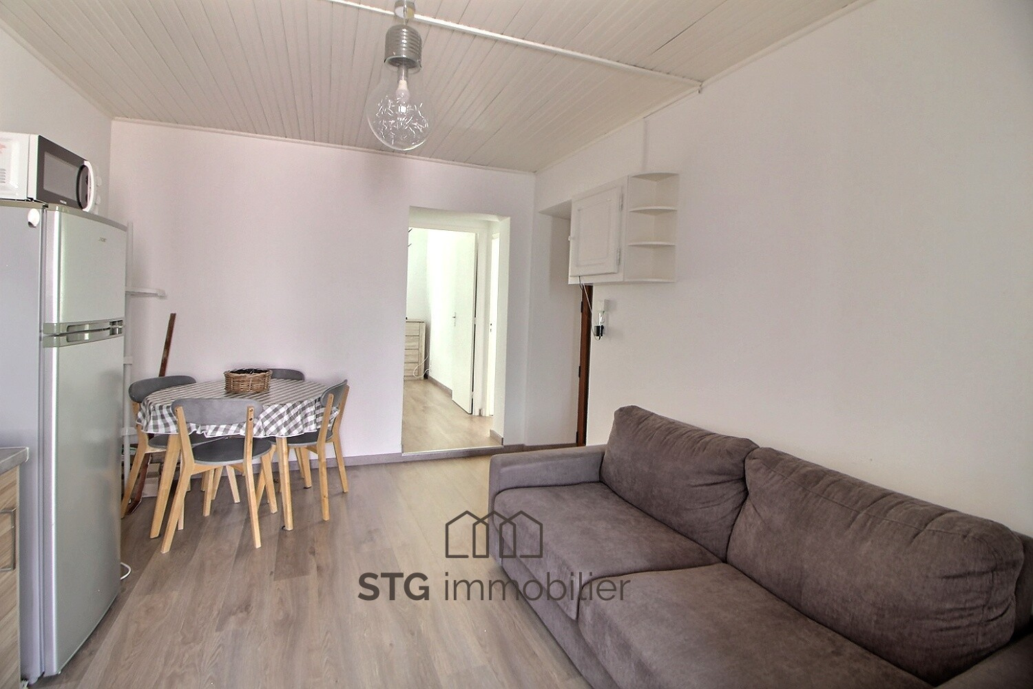 T3 meublé à louer Rue Fesch, Ajaccio – photo 2 – STG Immobilier
