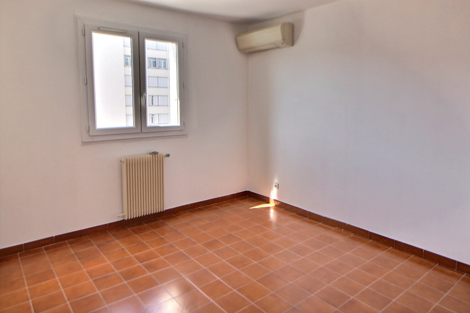 Appartement T4 à louer proche rocade, Ajaccio – photo 4 – STG Immobilier
