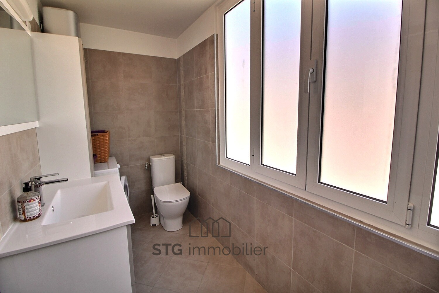 T3 meublé à louer Rue Fesch, Ajaccio – photo 6 – STG Immobilier