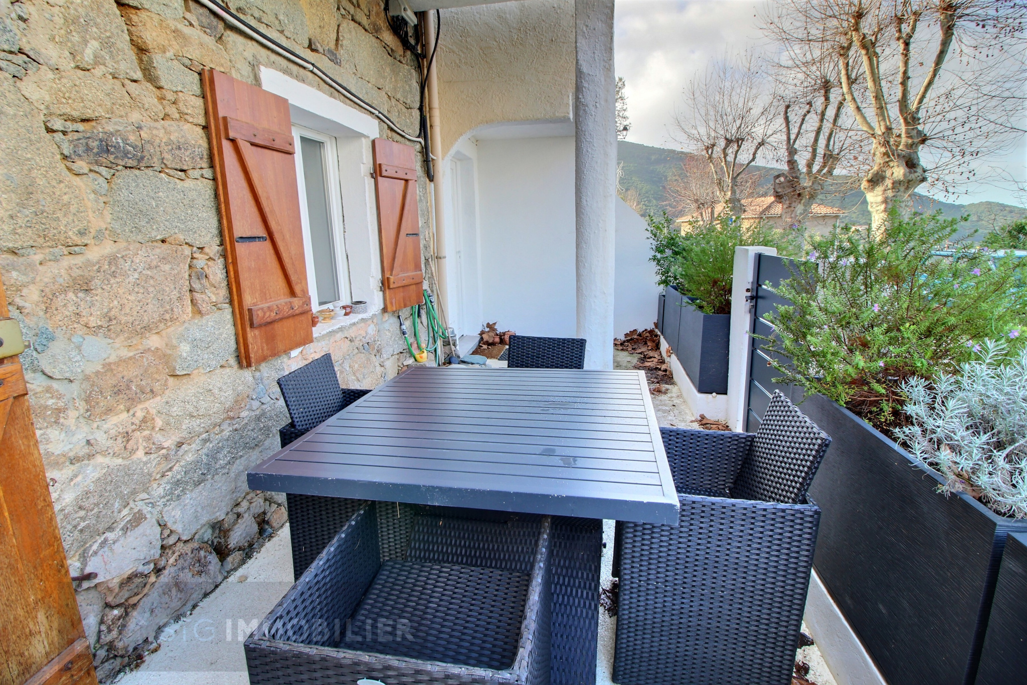 Maison de village entièrement rénovée