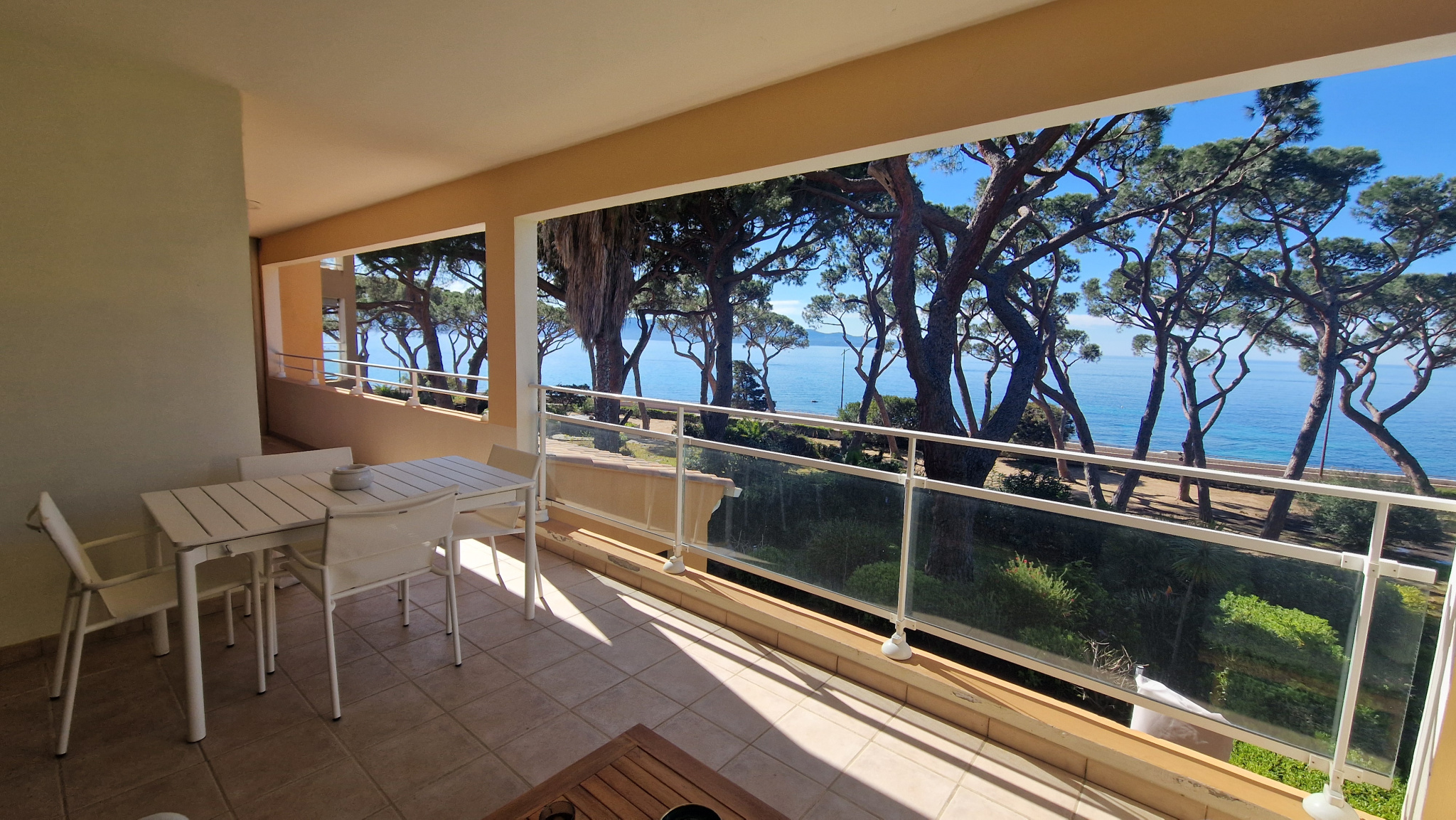 Exclusivité vente appartement F3 résidence la Pinède