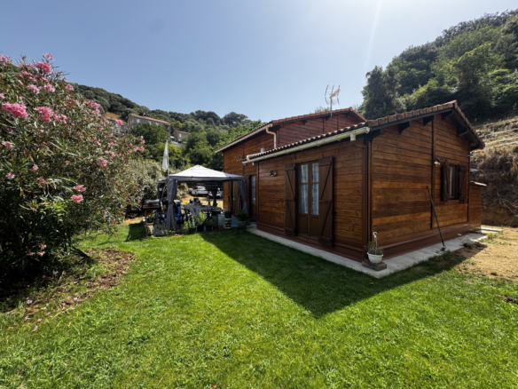 Charmant chalet en bois rénové   Pila-Canale, à 40 minutes d