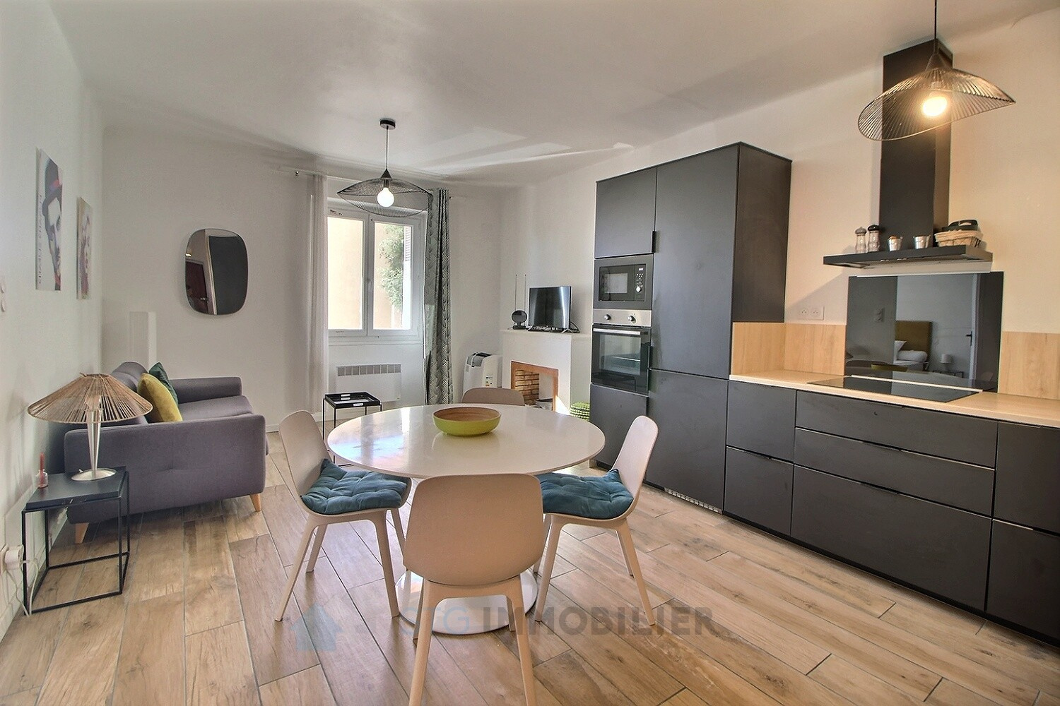 Appartement T2 rénové à vendre en centre-ville d'Ajaccio – STG Immobilier