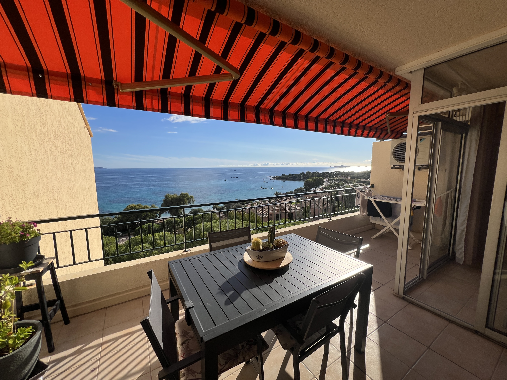 Vente bel appartement F1 sanguinaires Santa Lina