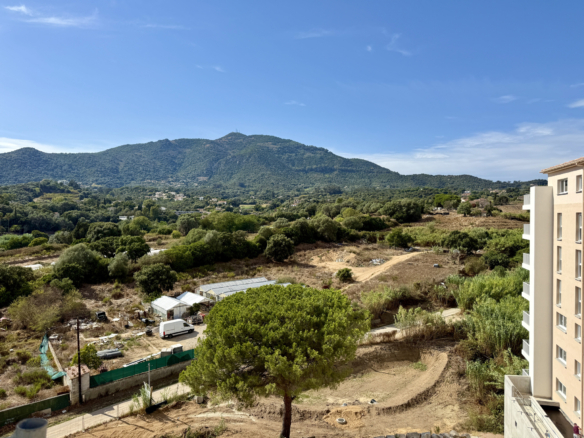 Vente appartement T3 dernier étage Ajaccio