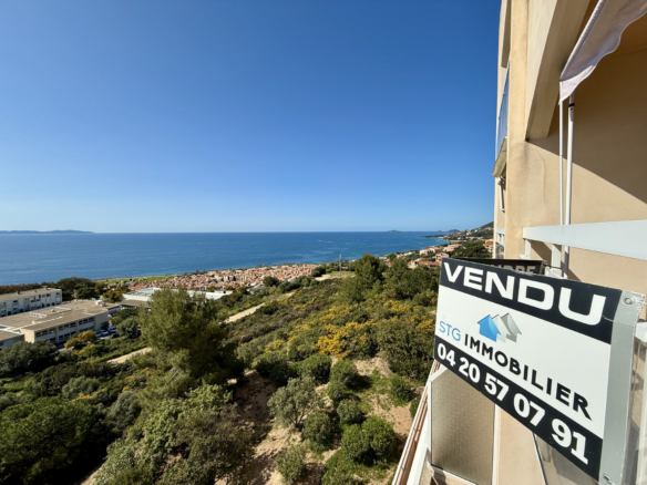 Exclusivité vente appartement F2 route des sanguinaires Ajac